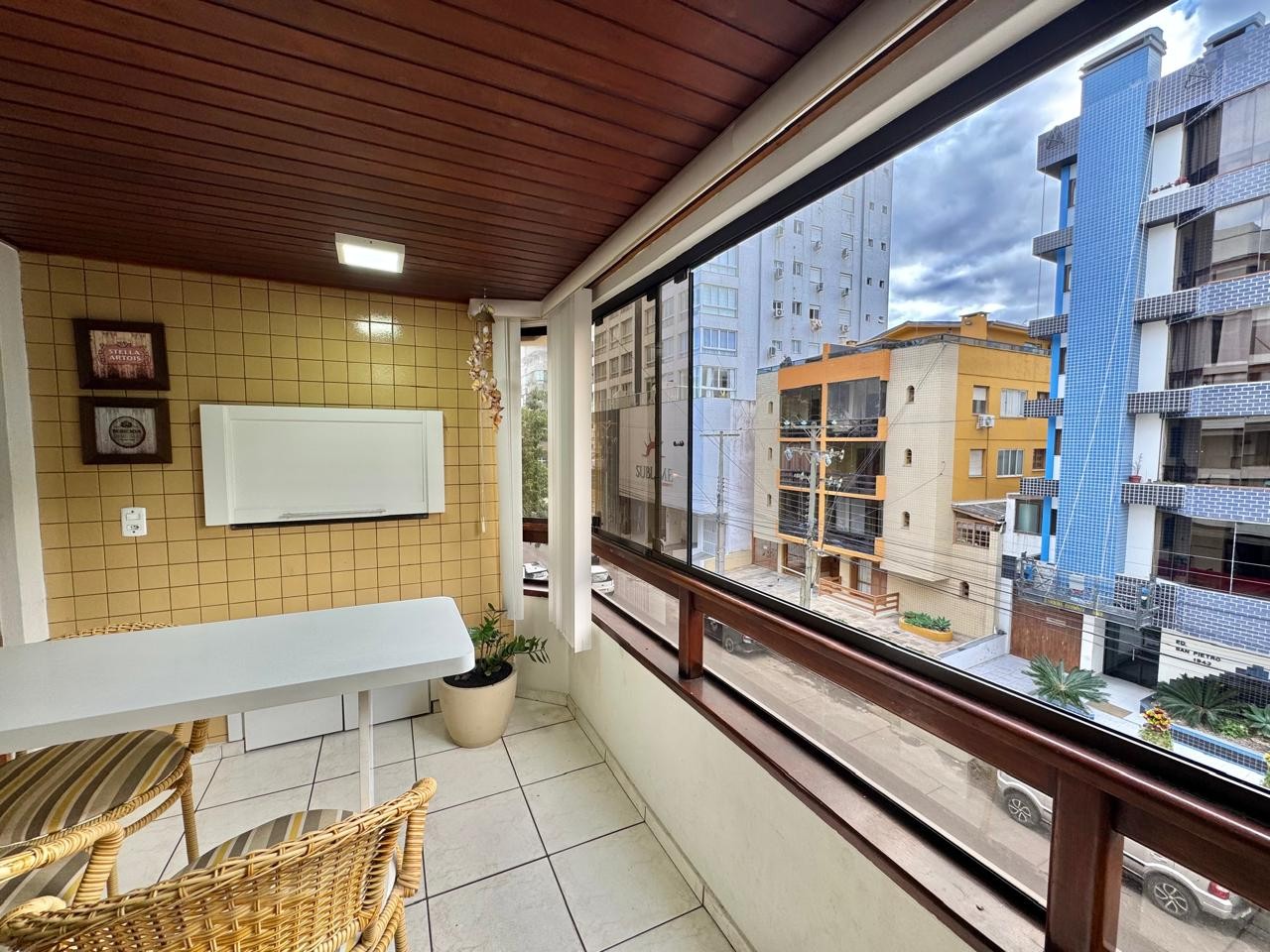 Apartamento 2 dormitórios à venda no bairro Centro em Capão Da Canoa - imovel 6693